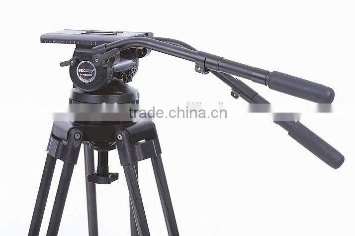 Professional video camera tripod Secced Reach Plus 5 tripod with pan bar and ground spreader loading 44kg