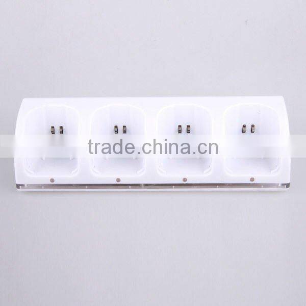 New 4 Port Charging Dock Station for Wii Remote +4x Battery Pack