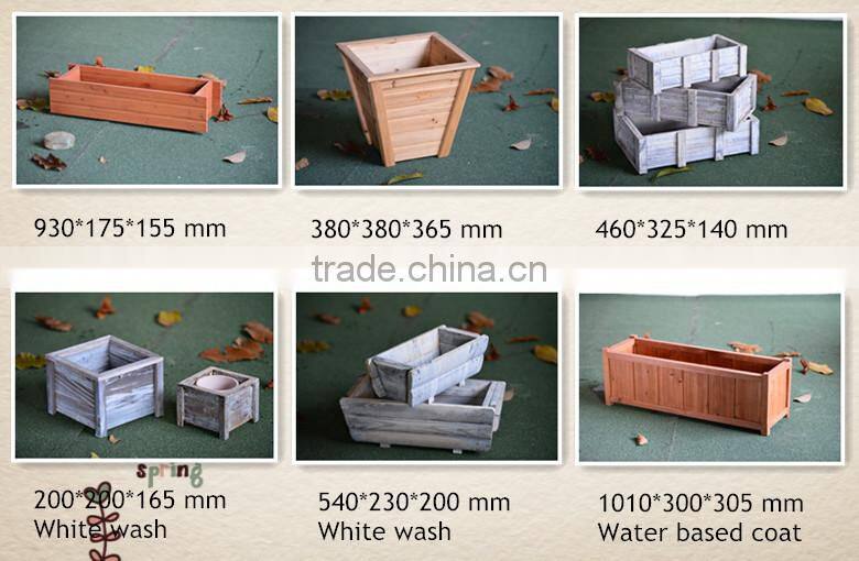 Cedar flowerpot dolly with casters