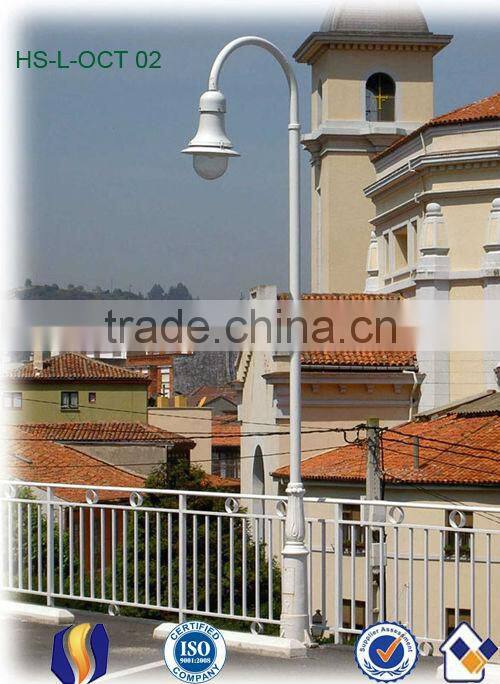 2017 popular ornamental outdoor lamp posts