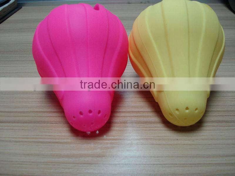 Silicone Lemon Juicer squeezer/ kitchen multi-functional Juicer
