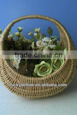 gift willow basket with handle cheap wicker basket
