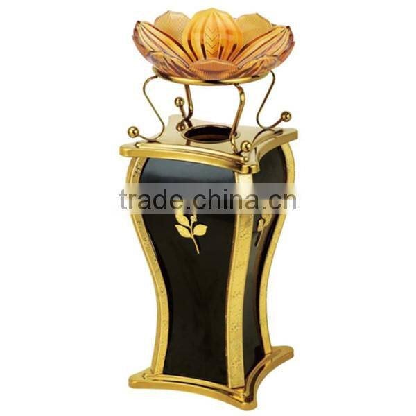 Newest design royal friut /candy/ ash plate/ High quality glass centerpiece crystal fruit plate/ ashtray BHL-P22