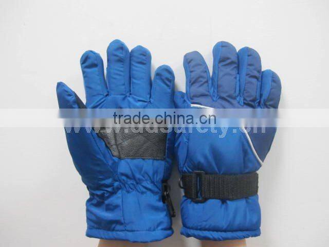 DDSAFETY 2017 With 5years experience Warm winter ski gloves