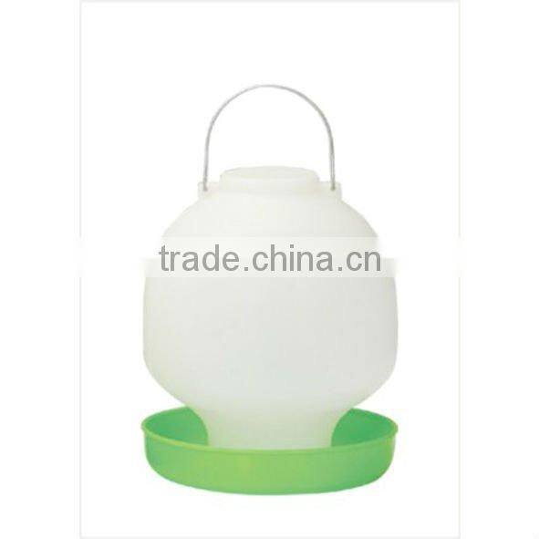 4L Crown High Quality Chicken poultry feeder Ball Type Drinker