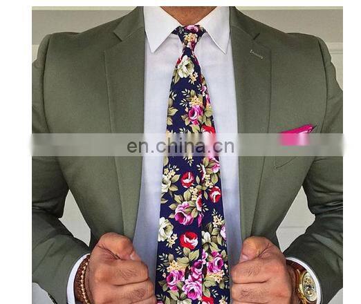 100% cotton printed navy bouquet tie