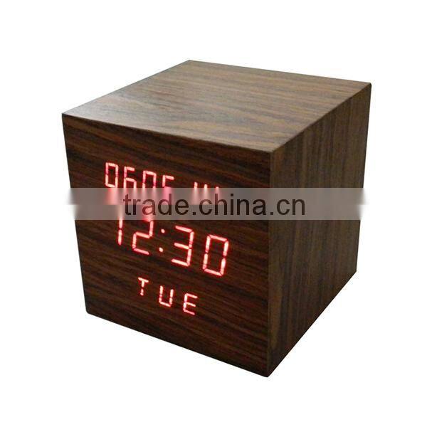 LED Digital Wooden Clock with Calendar, Radio, Bluetooth and Loudspeaker