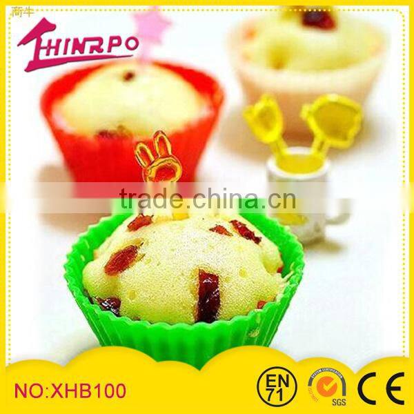 Silicone Mini Muffin Pan, 6 Cup Premium Cupcakes baking pan, Non-stick, Bpa-free Food Grade Silicon