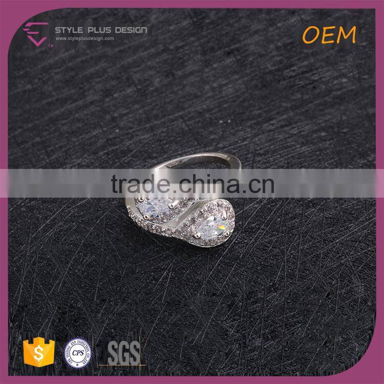 R63501S01 Best Selling New Design Ladies Finger Ring Lucky Stone Finger Ring For Women