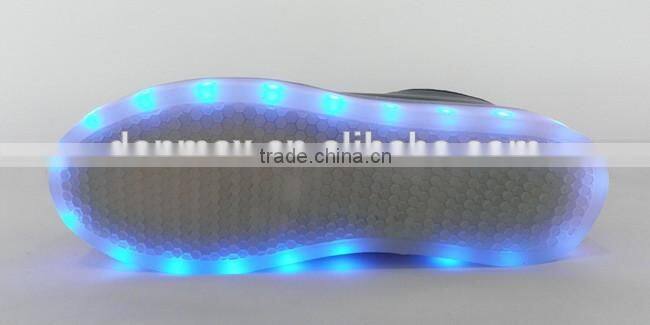 2016 New Shinning PU Light Up Children Casual LED Sneaker Sports Running Shoes