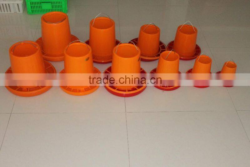 Goldenest large plastic chicken feeders and drinkers used poultry crates chicken waterer feeder for sale cheap price JCJ06-02