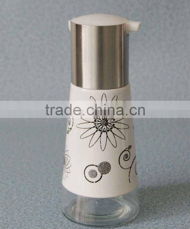 high quality mini glass spice jar set wtih metal coat