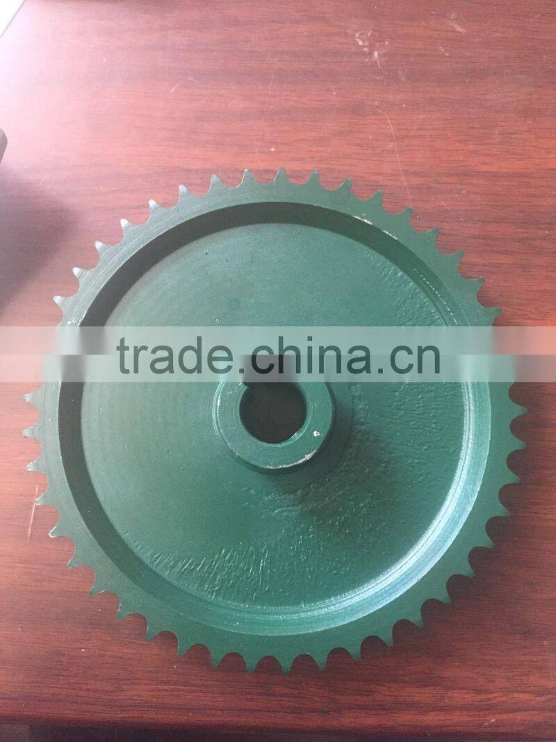 Double row chain wheel for walking tractors