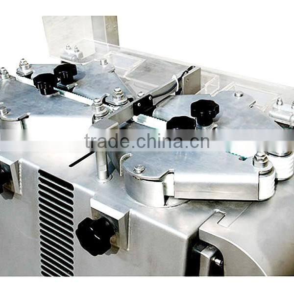 Sausage linker cutting machine