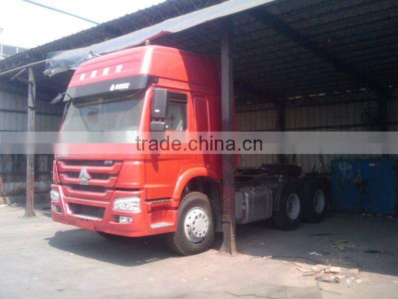 6X4 Sinotruk Howo tractor truck best price