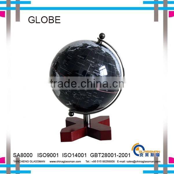 YGL1601-EFFEL plastic deskpot globe with wood base