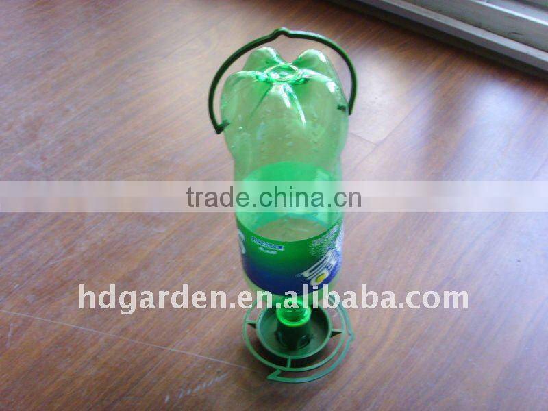PVC folded bird feeder