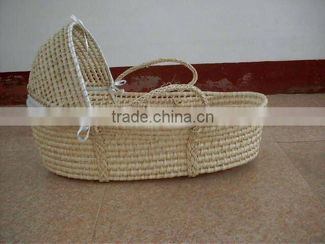 handmade maise moses basket (factory provide)