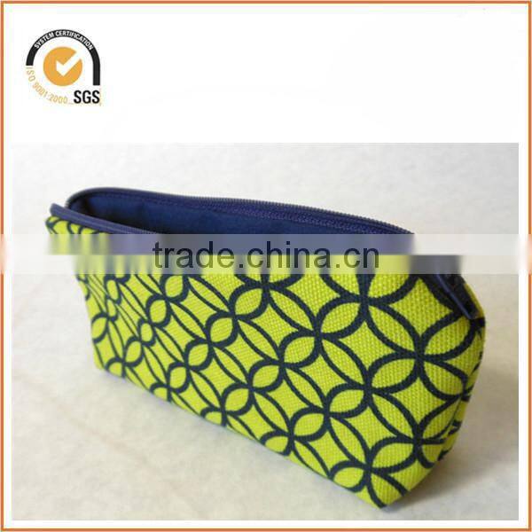 Vegan Canvas Zippered Pouch By Chiqun CQ-H01037