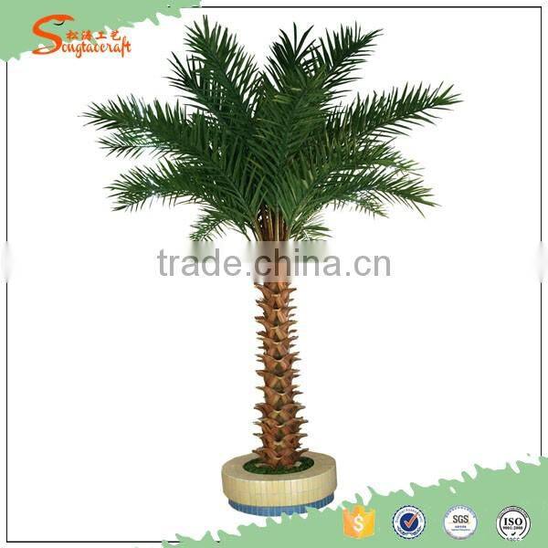 China manufacturers artificial plastic phoenix palm tree for sale