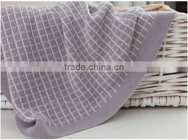 Cheap Price Red & White Quick Easy Baby Blanket Knit Blanket