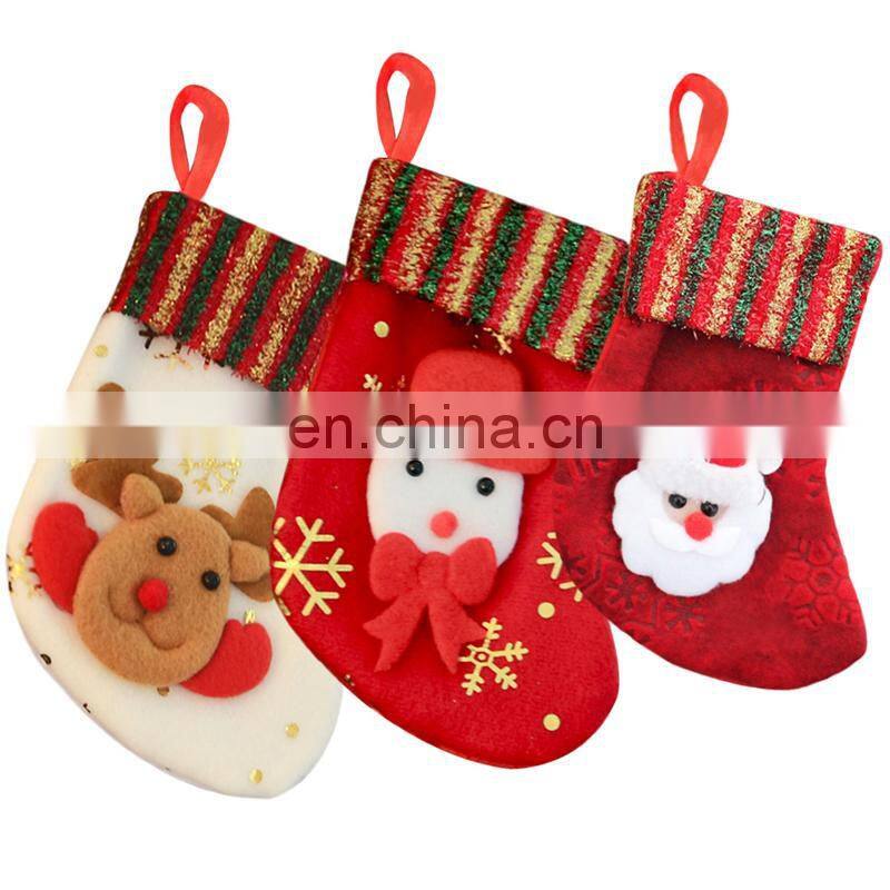 8CM*17CM Medium Non-woven Cloth Snowflakes Printing Bright Color Stripe Decoration Christmas Stockings - Reindeer