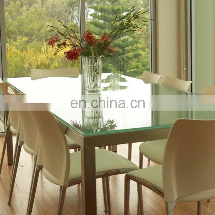 Easy clean factory price 12mm thick tempered glass dining table