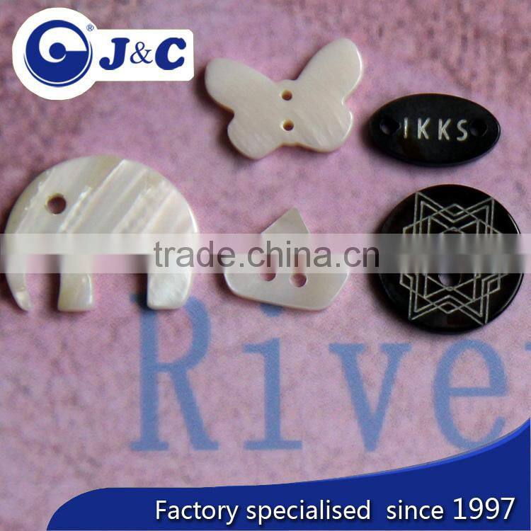 manufacture ornamental river shell buttons