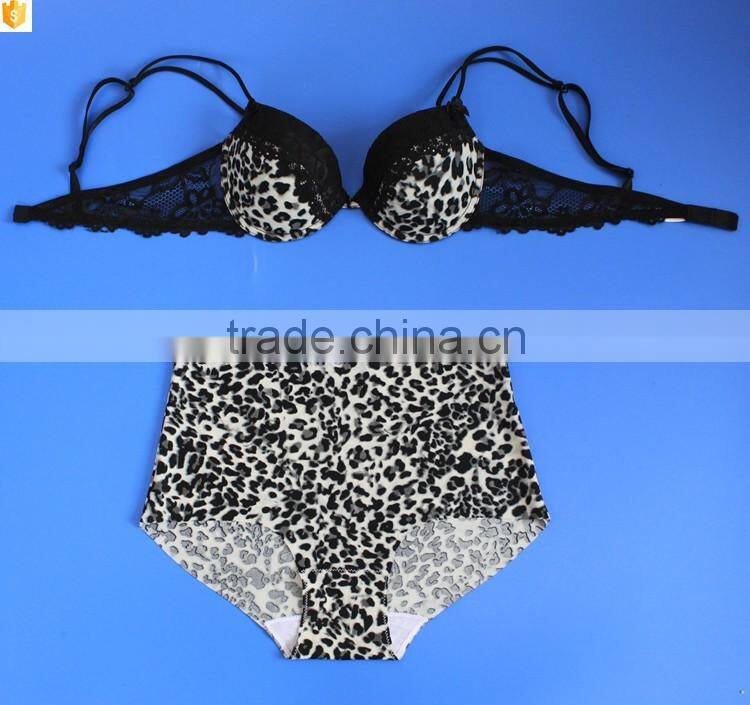 Latest white milk leopard decorative and high waist seamless underwear