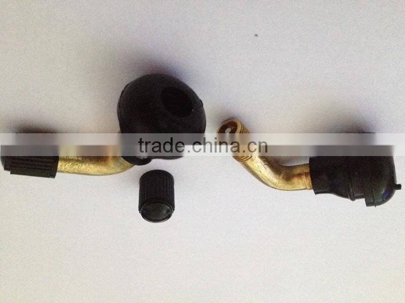 Valvula curva para rueda tubeless, con forma de codo PVR70