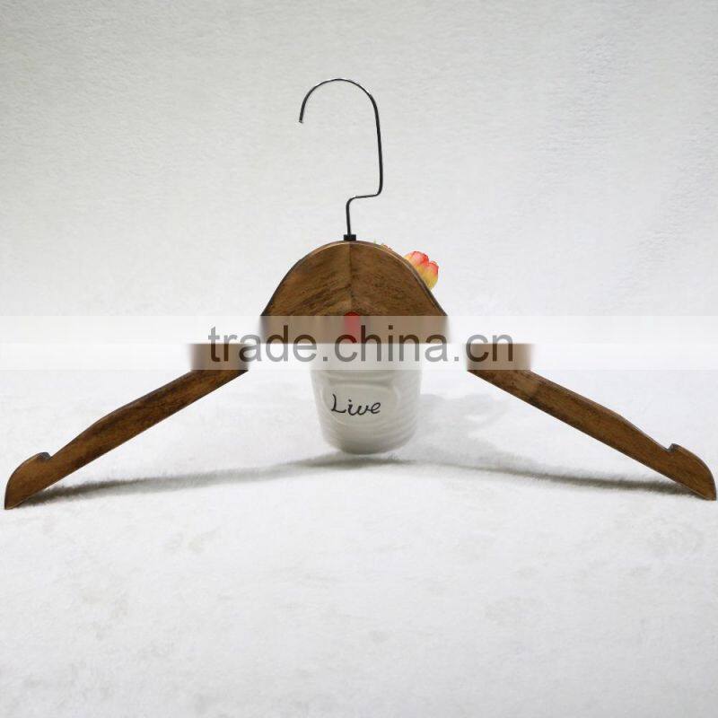 High quality new anti-slip wooden hanger for clothes
