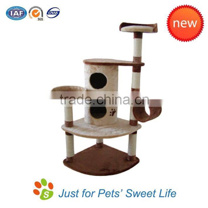 cat tree carpet and plush luxury cat scratcher