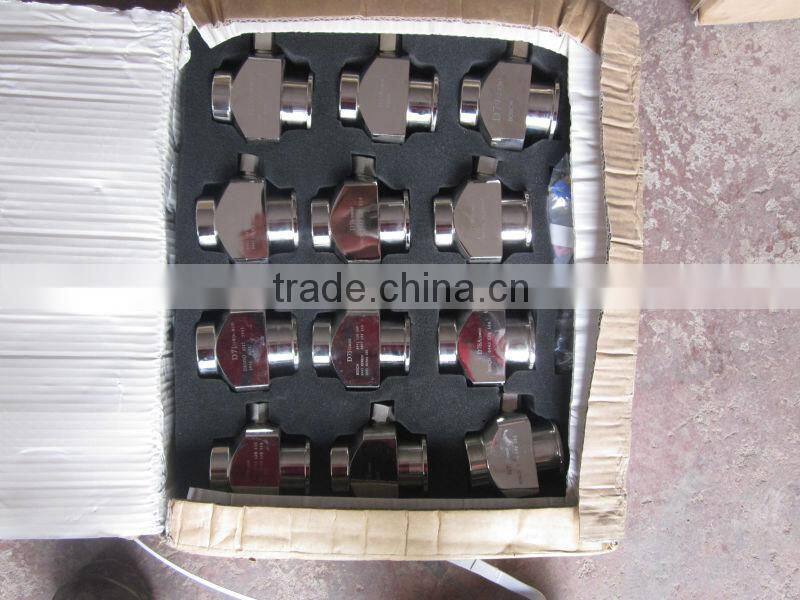 Clamp holders for CR injector , used on test bench