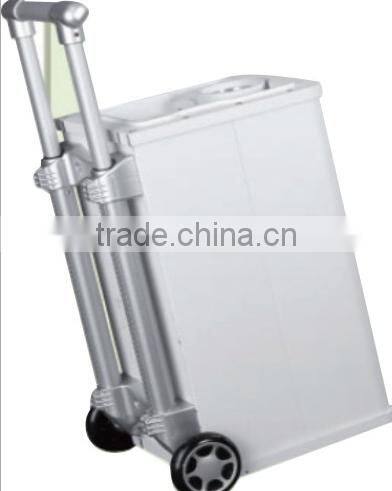 2015 Hot product fashion draw-bar multi-founction Portable Power source