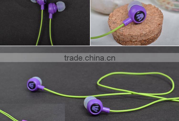 cheap stereo earphones without bluetooth in ear headphones for iphone 5 headphones