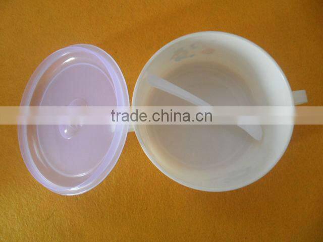 Plastic monolayer bento box