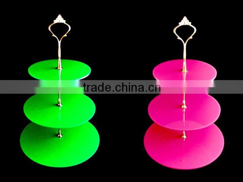 Customize pink wedding cake plates, acrylic cupcake stands, wholesale cake stands 3 tier
