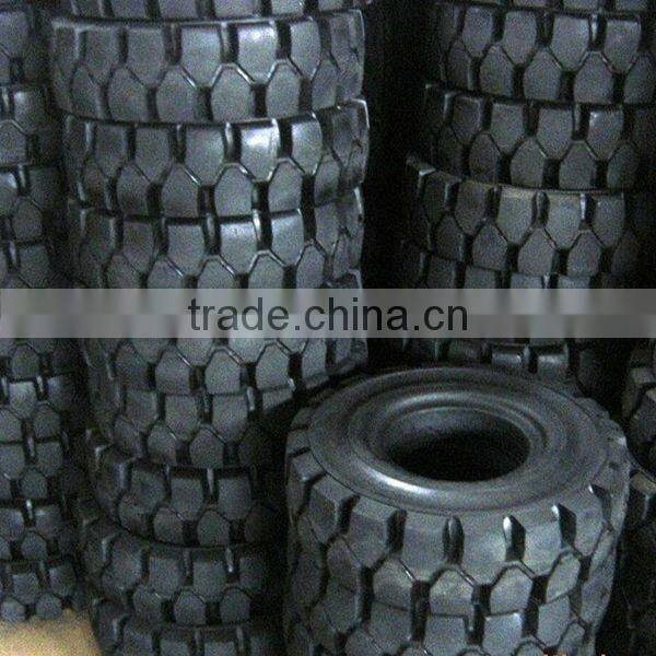 Excellent solid forklift tyre 14.00-24 Chinese factory direct selling