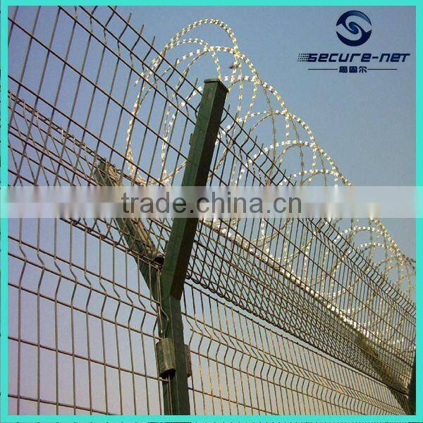 high quality anti-corrosion airport chain link mesh fence panel system
