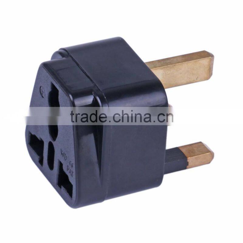 Universal travel adapter for Uk standard plug