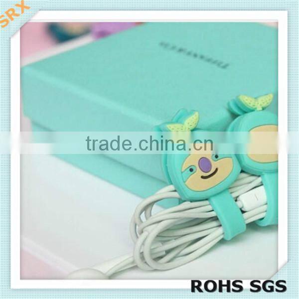 Custom New fashion puppy shape earphone holder/new earphone holder