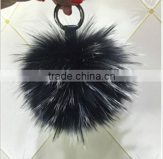 10-15cm Genuine Raccoon fur pom poms fur balls DIY for Children Knitted Cap Gloves Keychain Beanies Jewelry Accessories
