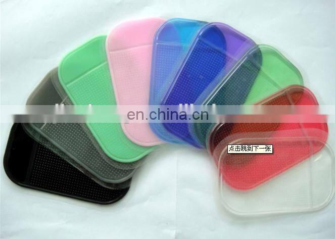 100% PU gel sticky anti-skip clean car pad for mobile