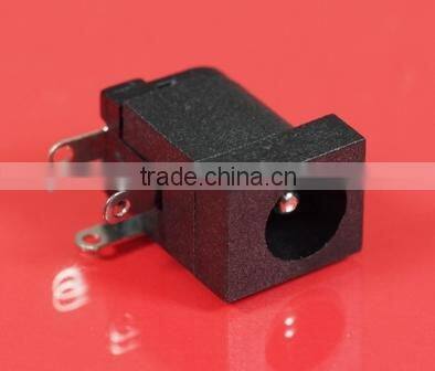 DC Power Jack Connector DIP 90