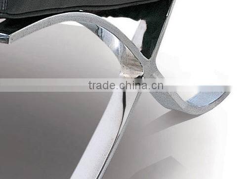 Barcelona chair (8030-pony skin)