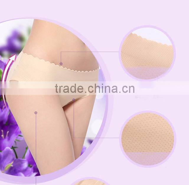 Wave Trim Low Waist Breathable Black Hip Padded Panties