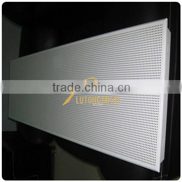 Perforated metal sheet mesh for building exterior cladding