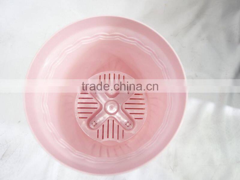 2015 new virgin pp garden small hot sale PP coloured round plastic nursery pots on sale
