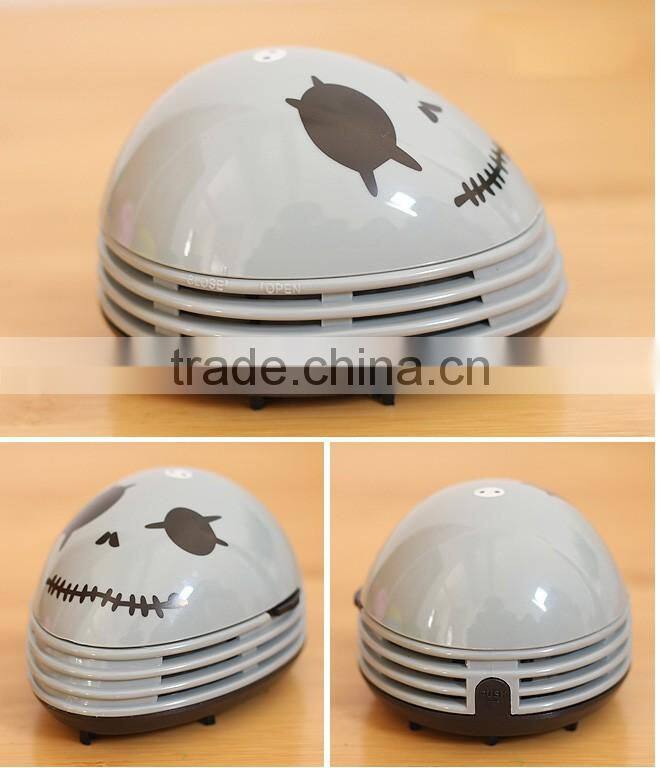 plastic office portable battery powered Mini Desktop Vacuum Cleaner
