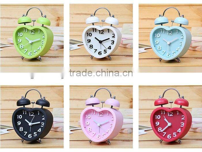 Supply creative retro twin bell alarm clock / heart-shaped alarm clock